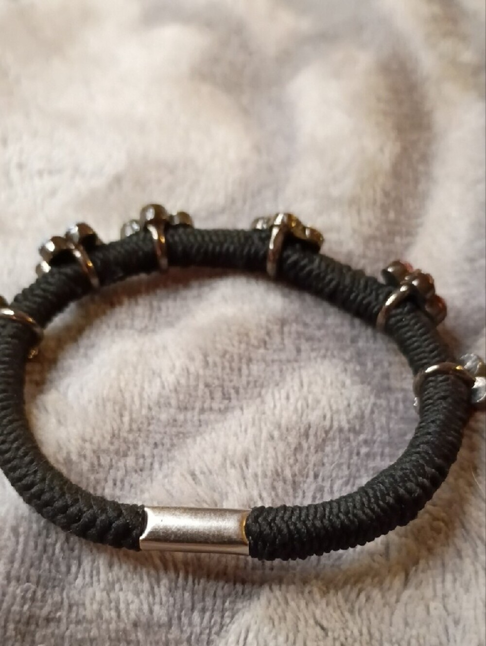 Source Unknown Black Hair Tie with Pink, Clear and Green Flower Charms - Picture 4 of 6